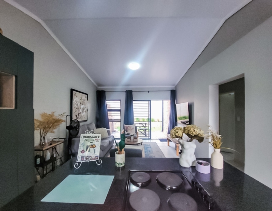 2 Bedroom Property for Sale in Van Der Hoff Park North West